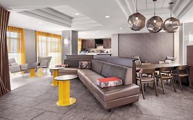 Springhill Suites Houston Hobby Airport 3*